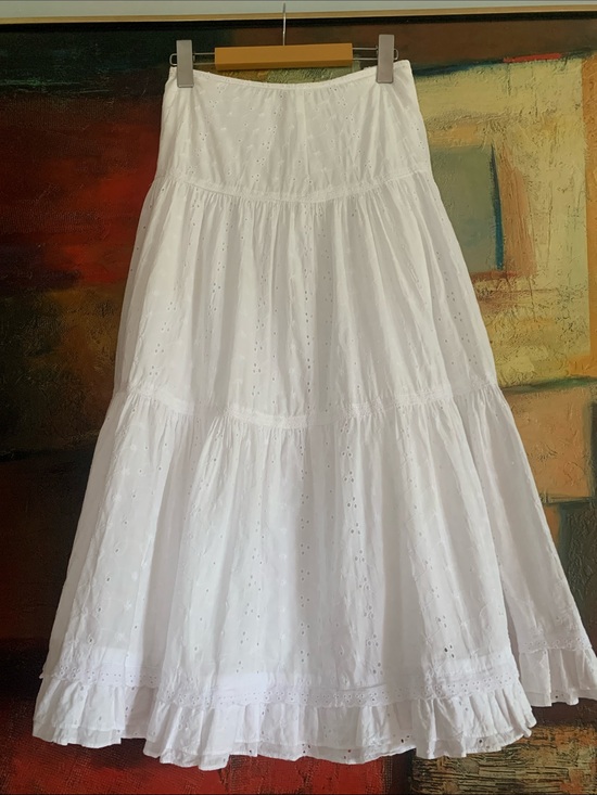 Lauren Ralph Lauren Dresses & Skirts - Lauren Ralph Lauren 100% Cotton Tiered Eyelet Lace Midi Skirt, Sz 12